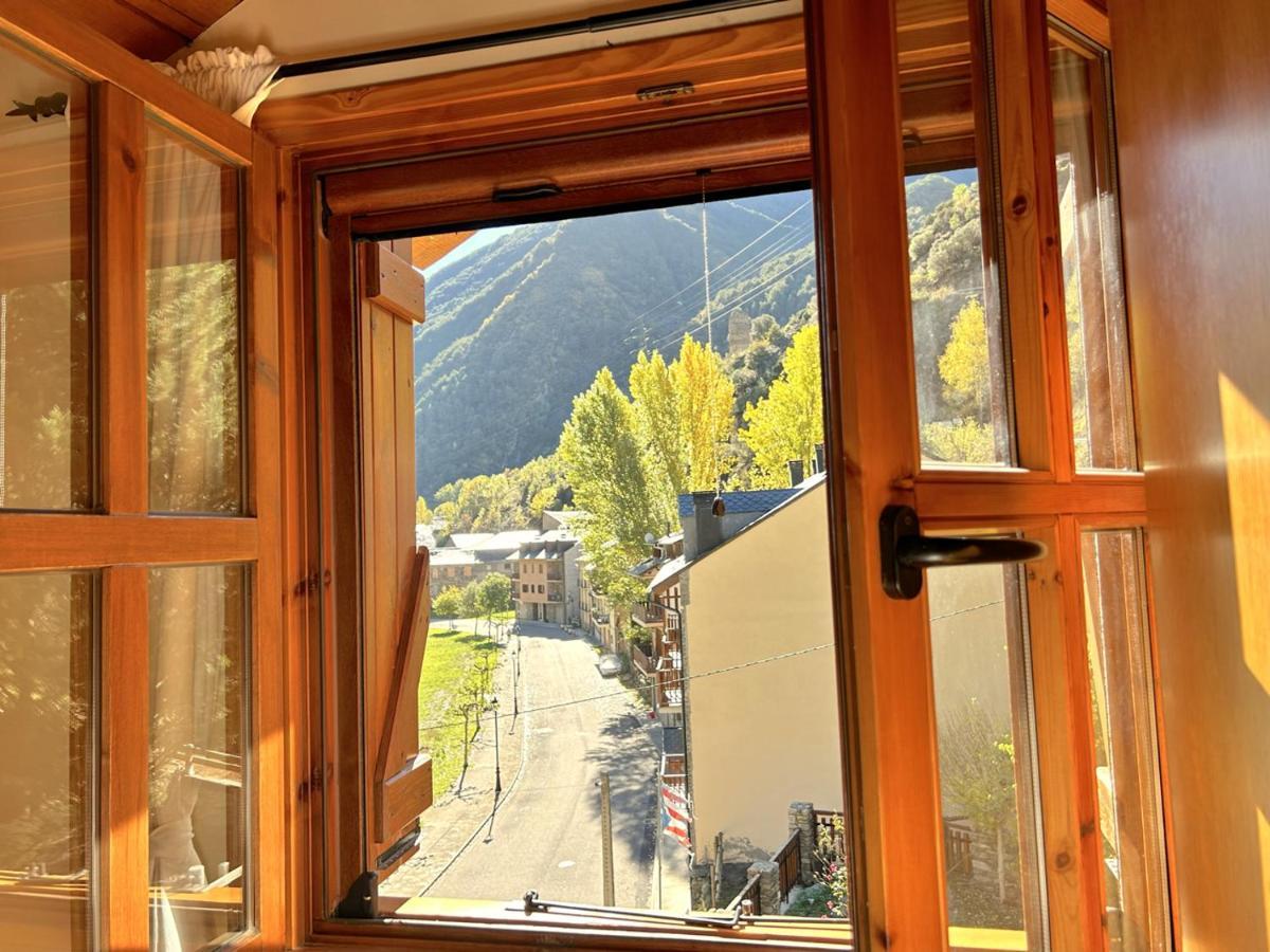 Duplex Familiar I De Muntanya A Escalo By Rural D'Aneu Lejlighed Eksteriør billede